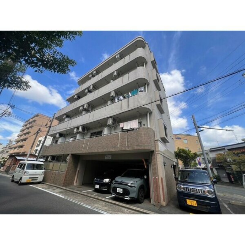 12198110/建物外観