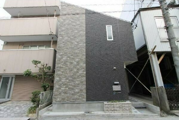 13182353/建物外観