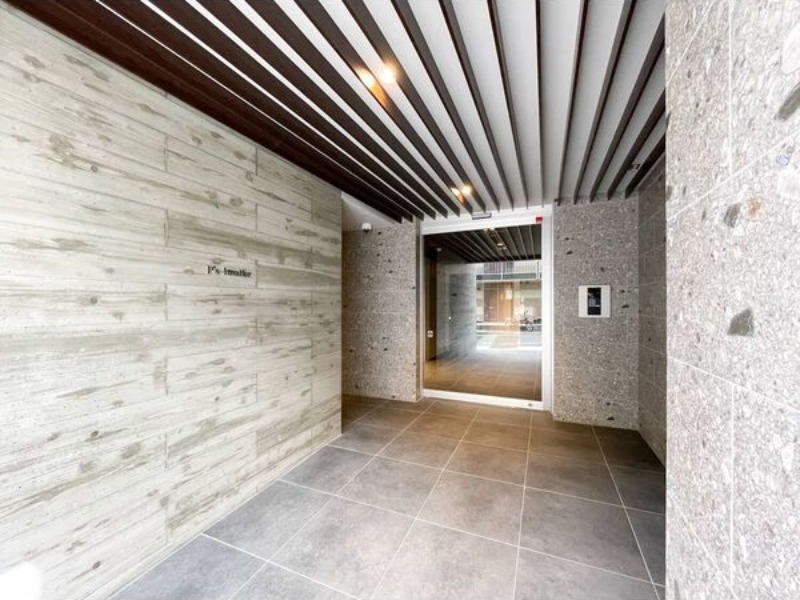 13444856/エントランス