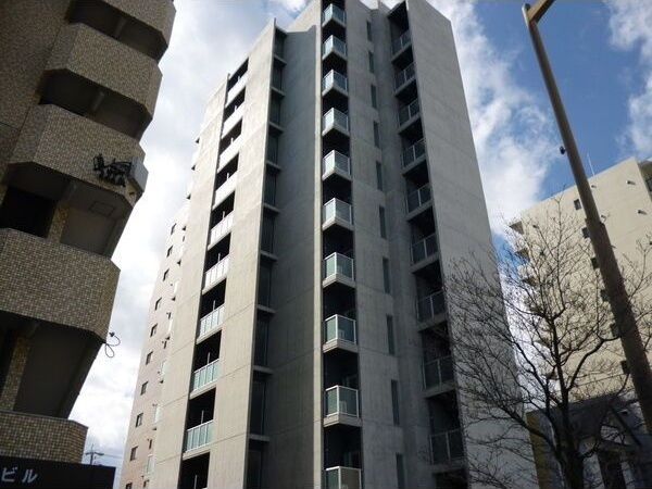 13593618/建物外観