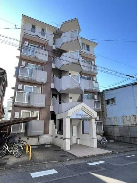 7924850/建物外観